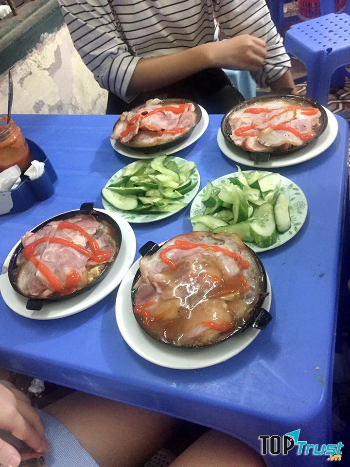 Quán Bánh Mì Chảo Hiệu Lực