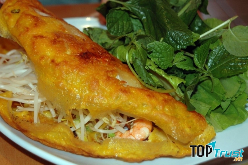 Quán Bánh xèo chị Tám