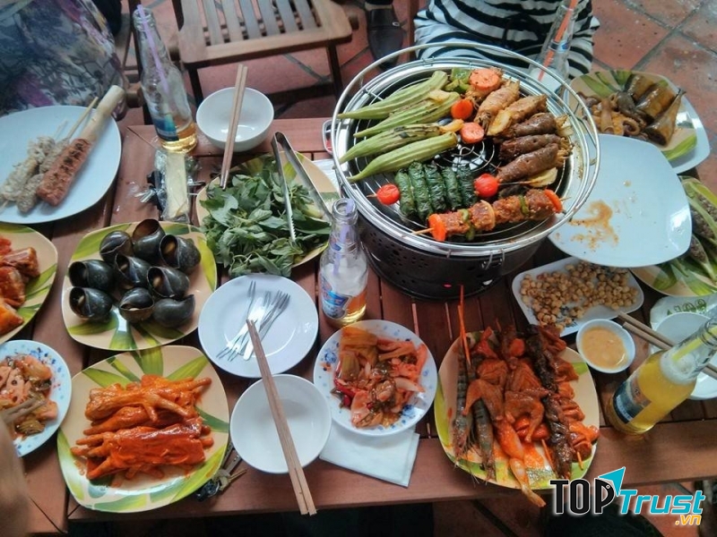 Một số món ăn tại BBQ Phương Nam 108