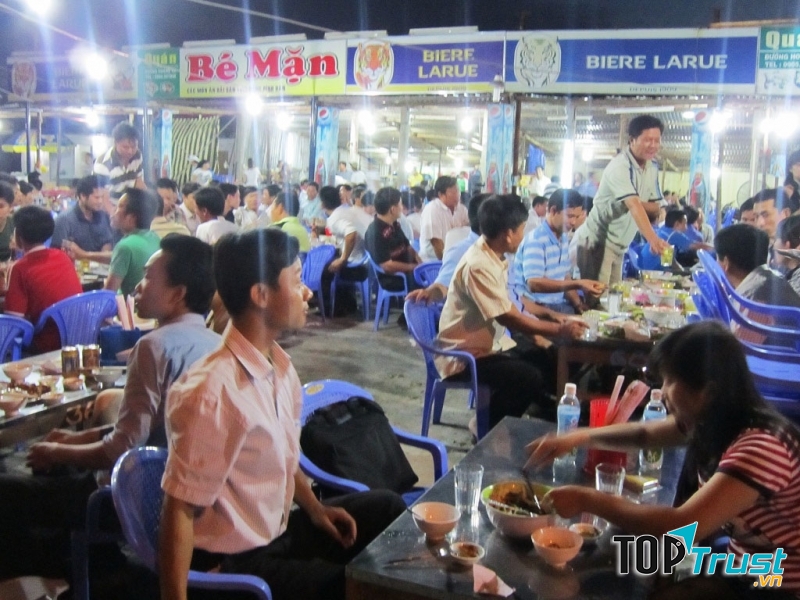 Hải sản Bé Mặn nổi tiếng và được đa phần khách du lịch yêu thích