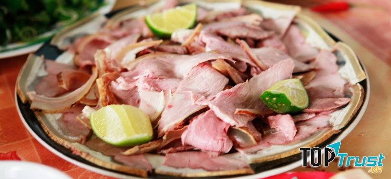 1 đĩa thui muối ớt xanh Hoàng Diệu