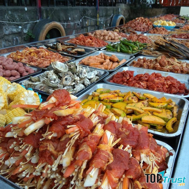Quán buffet Xe Lẩu