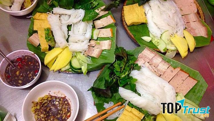 Quán bún đậu Kinh Bắc