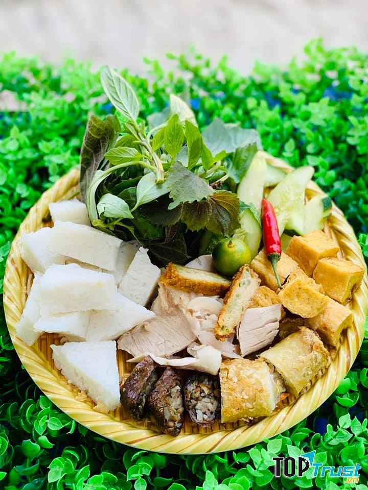 Quán Bún Đậu Mắm Tôm - 56 Nguyễn Văn Linh