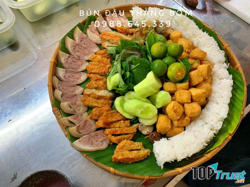 Quán bún đậu mắm tôm Thằng Bờm