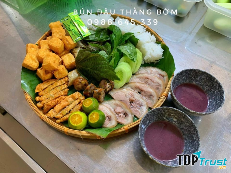 Quán bún đậu mắm tôm Thằng Bờm