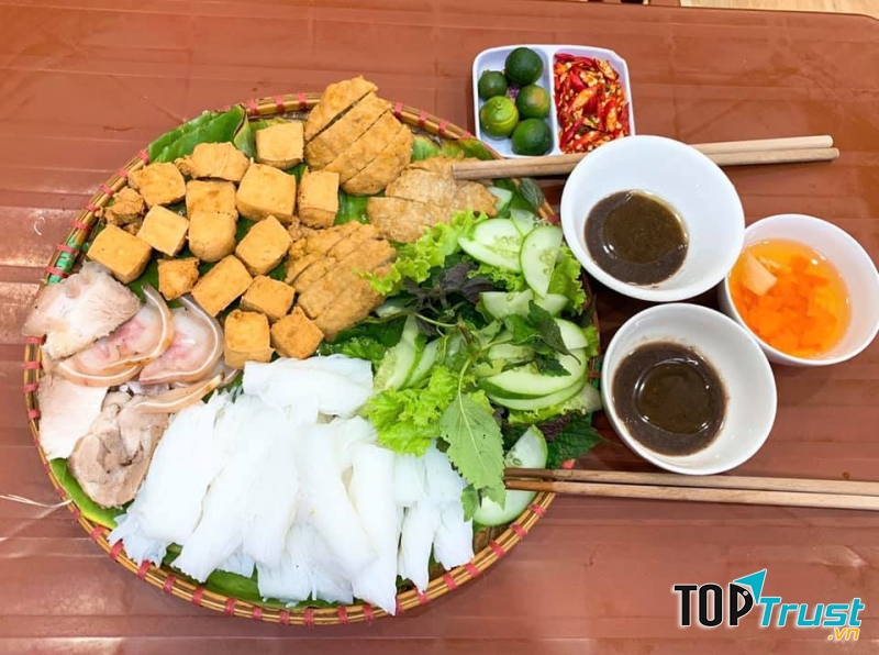 Quán bún đậu Một Góc Thăng Long