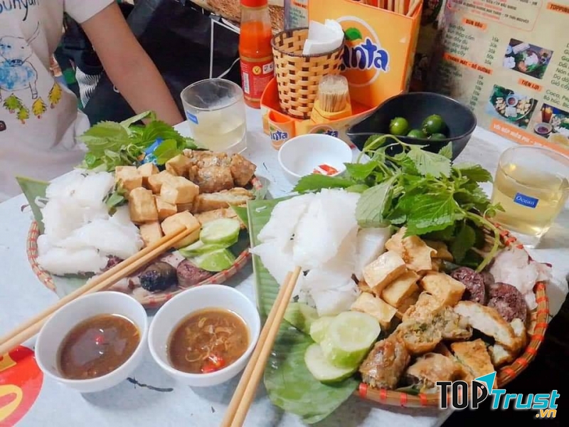Quán Bún đậu Ngoáy CS5 – Thái Nguyên