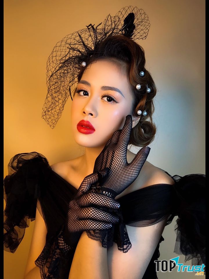 Quân Cá Makeup Academy