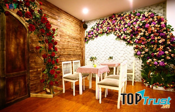 Quán cafe lãng mạn – điểm hẹn hò ấm áp