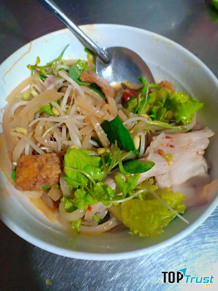 Quán cao lầu Liên