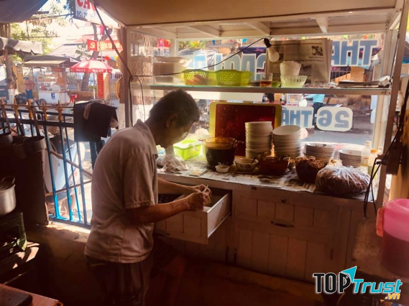 Quán cao lầu Thanh