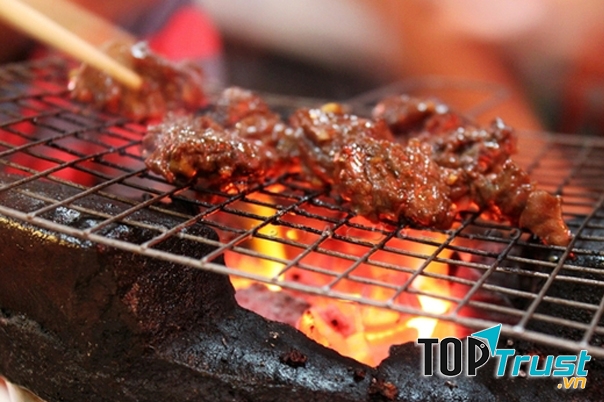 Món Bò Tùng Xẻo ngon, nổi tiếng tại quán