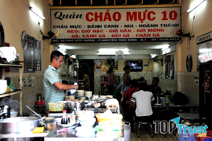 Không gian tại quán