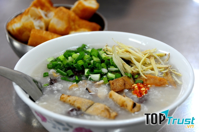 Tô cháo đầy đặn và dinh dưỡng