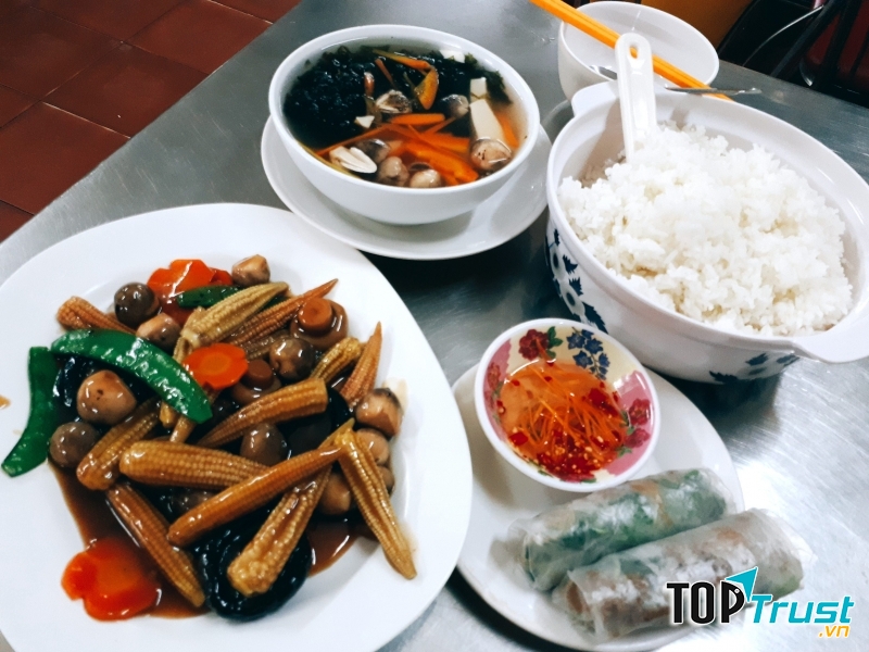 Nhà hàng Giác Duyên