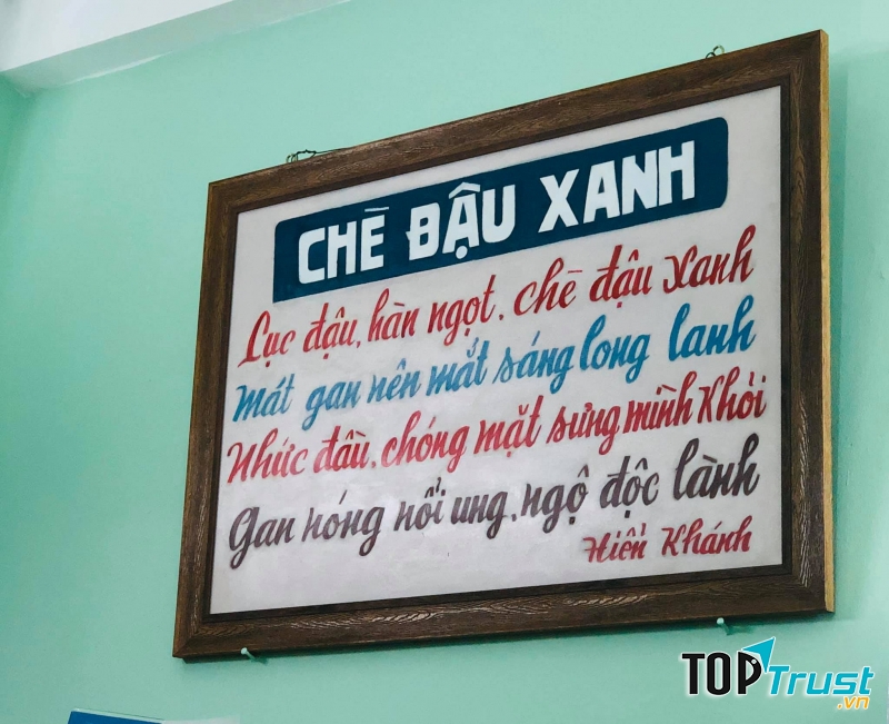 Quán chè Hiển Khánh