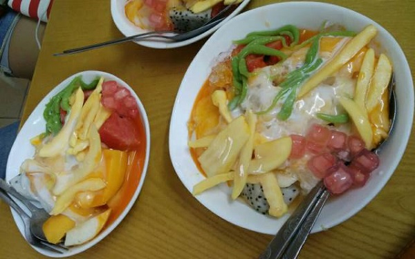 Chè Hoa Phượng - địa chỉ quen thuộc của nhiều thế hệ