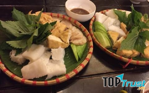 Quán Chị Hai 5 Tấn - Bún Đậu Mắm Tôm