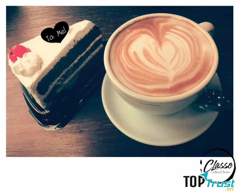 Quán Classe Coffee n Books