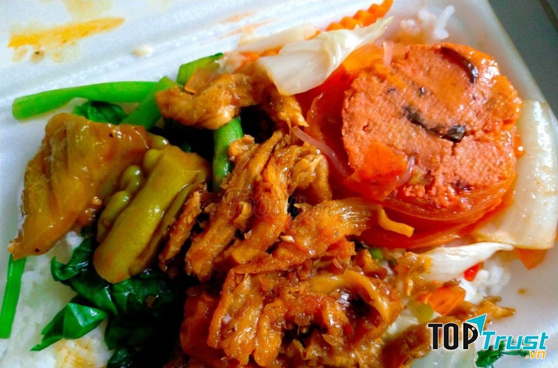 Cơm chay Bách Thảo
