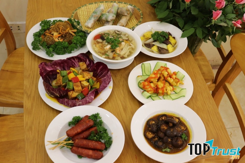 Một số món chay trong thực đơn quán