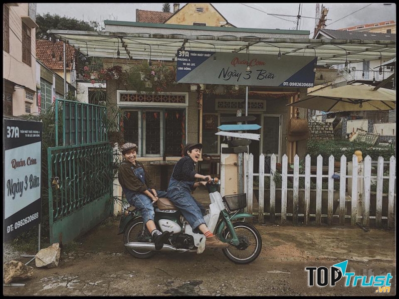 Không những no cái bụng mà còn được checkin sống ảo nhé