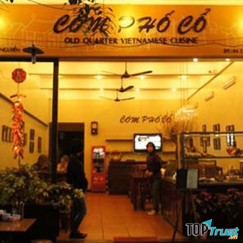 Quán cơm Phố cổ