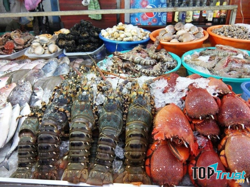 Quán hải sản Thanh Hiền - quán ăn ngon nhất đường Phạm Văn Đồng, Nha Trang