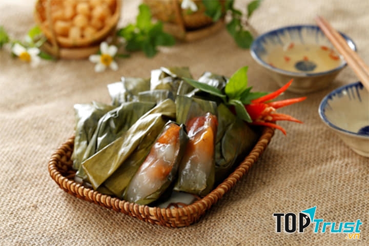 Bánh bột lọc tại đây mang trong mình tình yêu xứ Huế mộng mơ.
