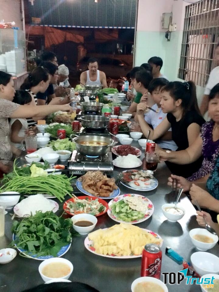 Quán Hoàng Tiên