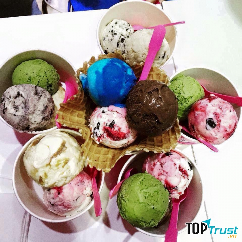 Quán kem Baskin Robbins- Sense City