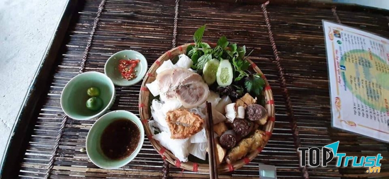 Quán Lá Đồng Mạ