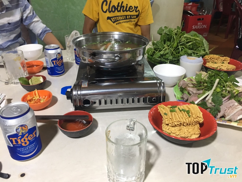 Quán Lẩu Bò 3 Chuông