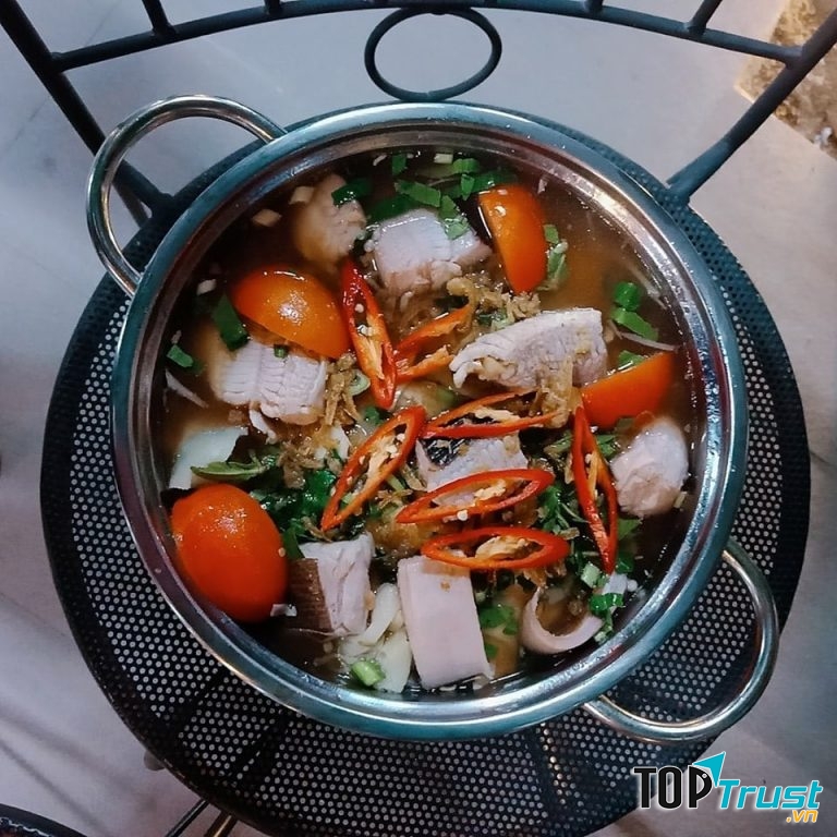 Quán lẩu cá đuối 40 Trương Công Định