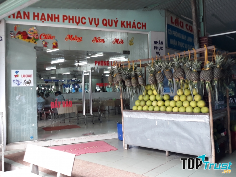 Nhà hàng lẩu cua Tuấn