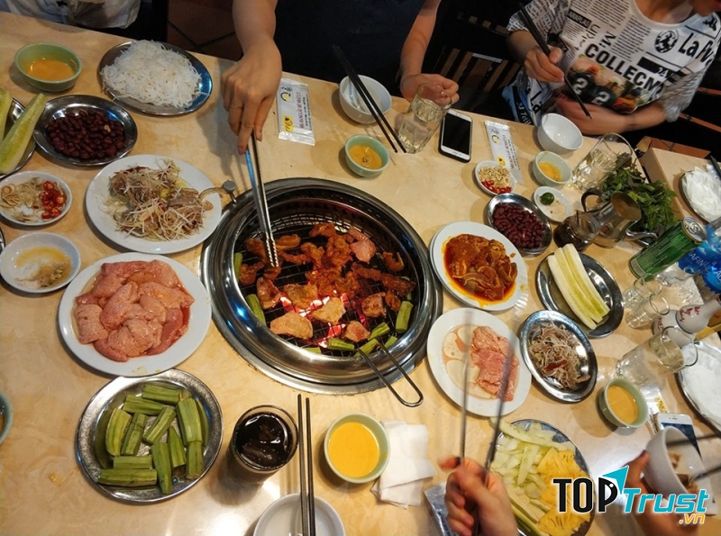 Quán Lẩu Dê Nhất Ly được đánh giá là quán lẩu dê số 1 tại Hải Phòng