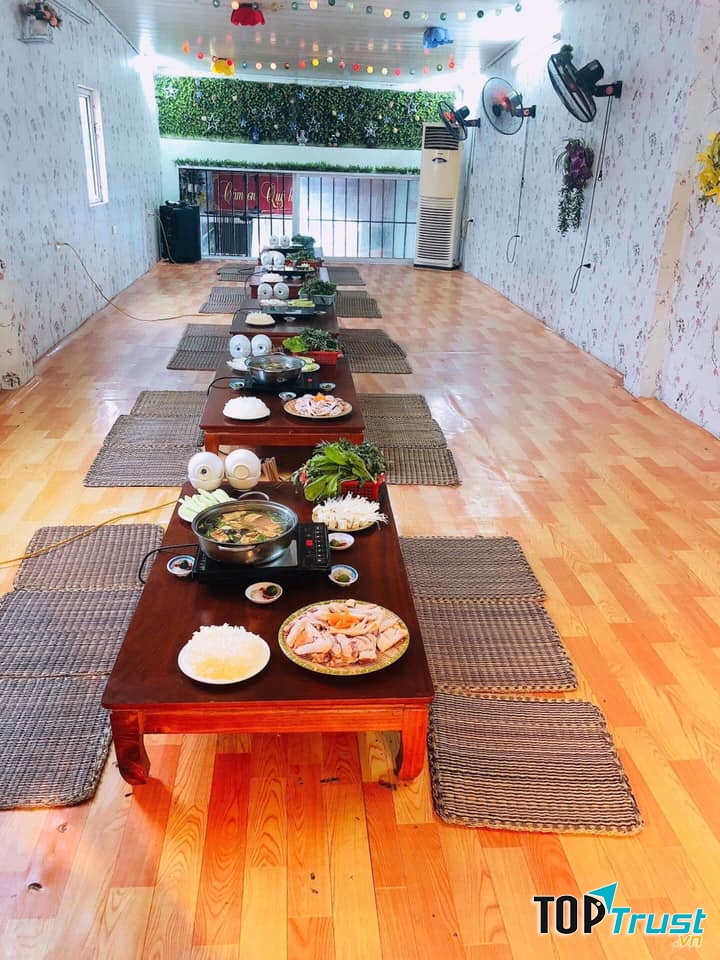 Quán lẩu Mạnh Dung