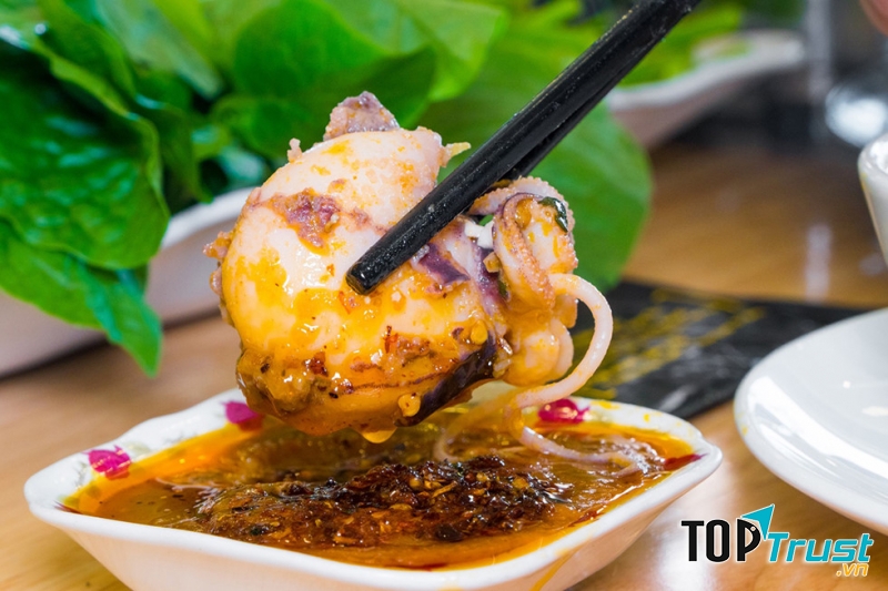 Quán Lẩu Mực nấu chao Thuận Phúc