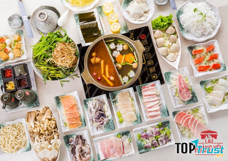 Món lẩu hấp dẫn tại nhà hàng