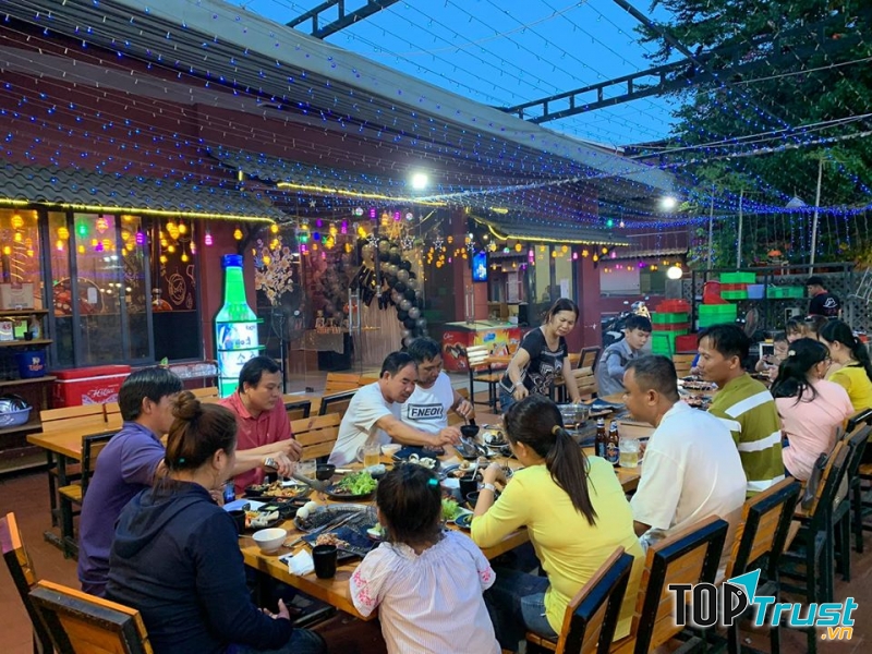 Quán lẩu nướng Kim Chi
