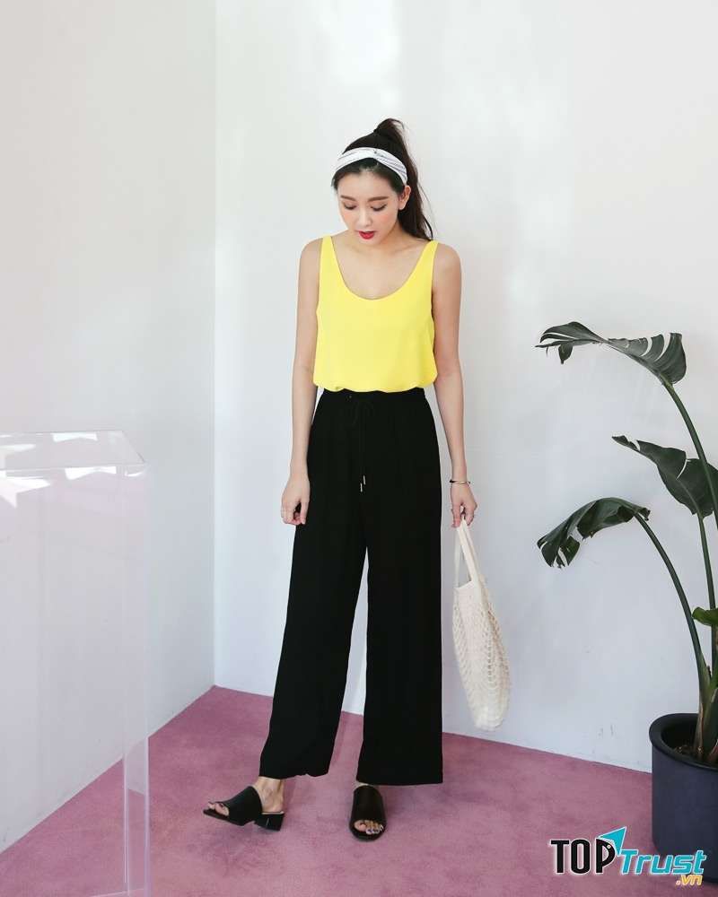 Một số gợi ý mix áo hai dây với quần lửng matchy-matchy