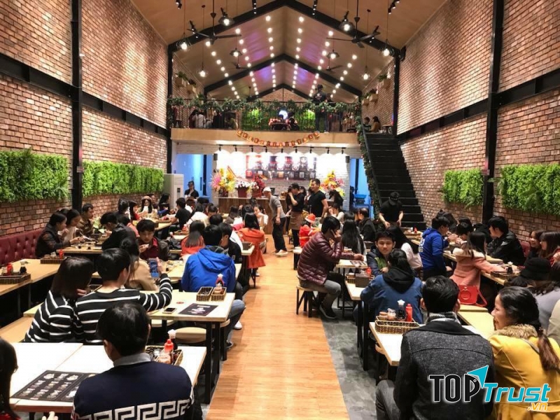 Quán mì cay ở Huế – Hot Hot