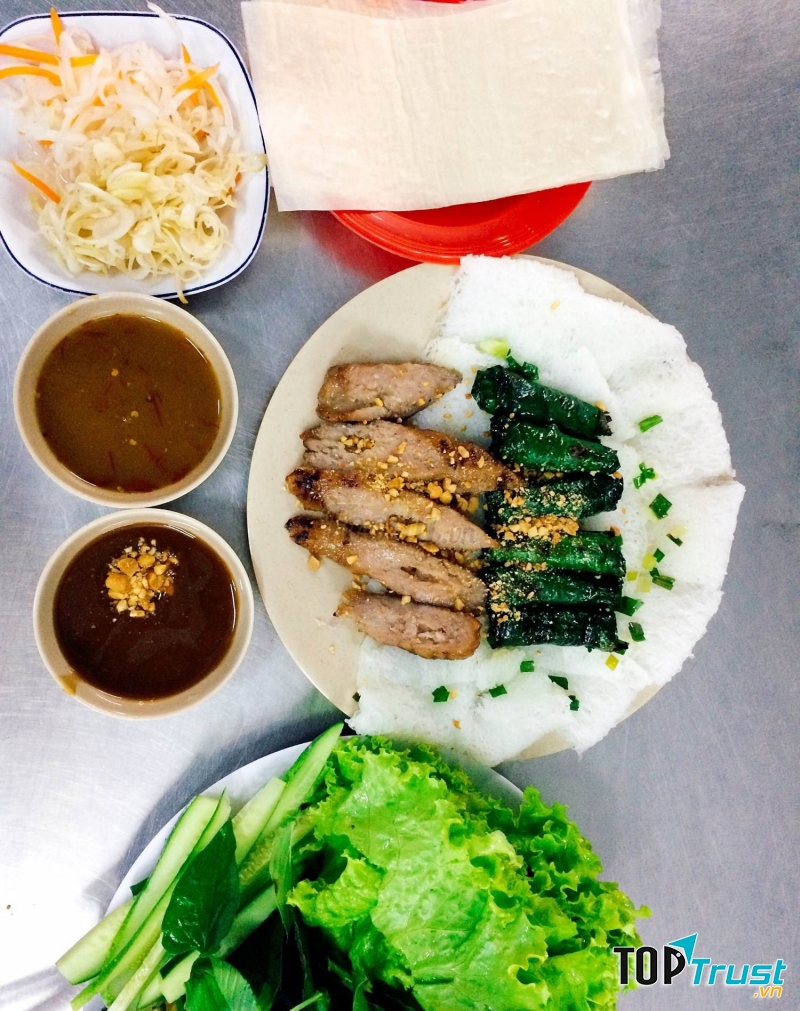 Món ngon hấp dẫn tại quán