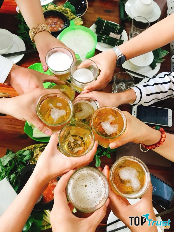 Quán nhậu Bạn Bè