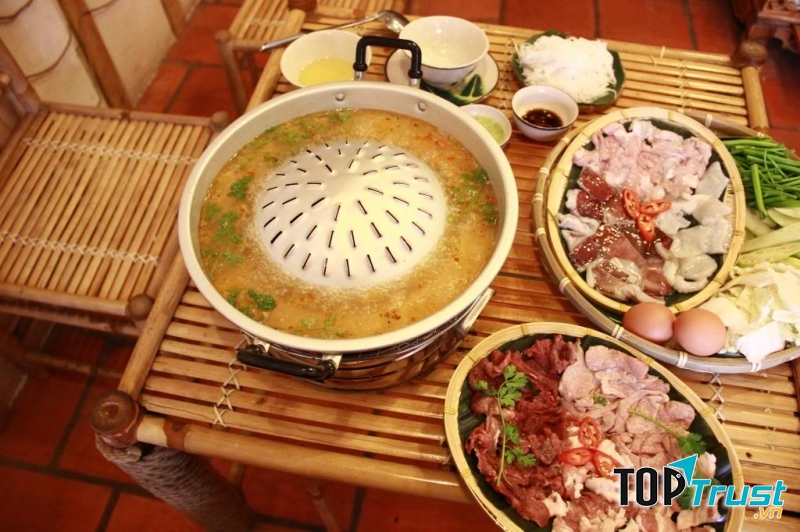 Món lẩu đặc sắc của quán