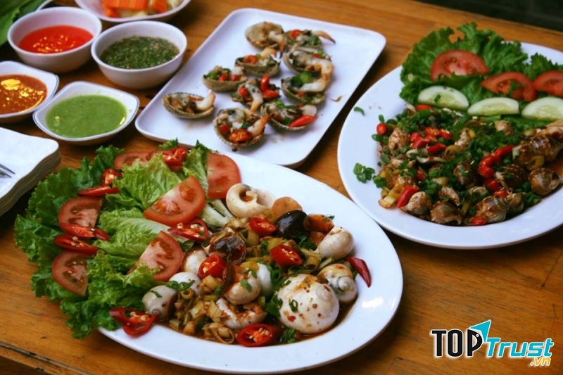 Quán nướng Tứ Hải