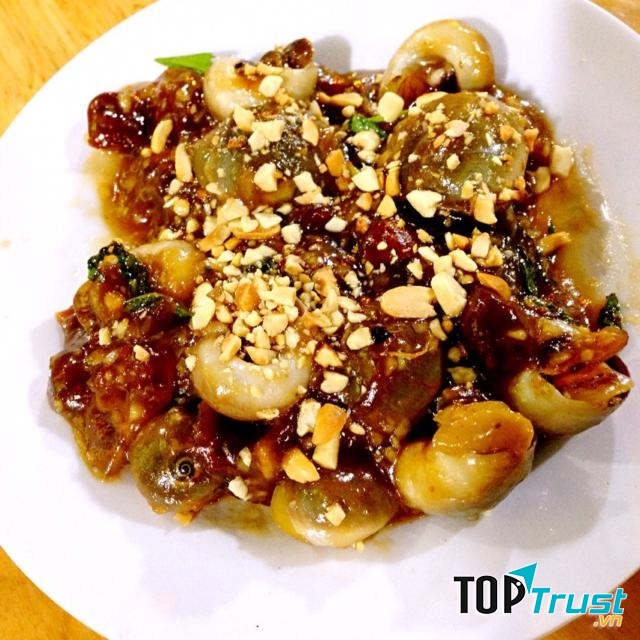 Quán ốc Đào - 212B Nguyễn Trãi, Q.1