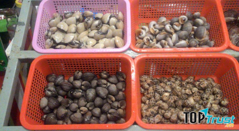 Quán Ốc Dũng Hiếu