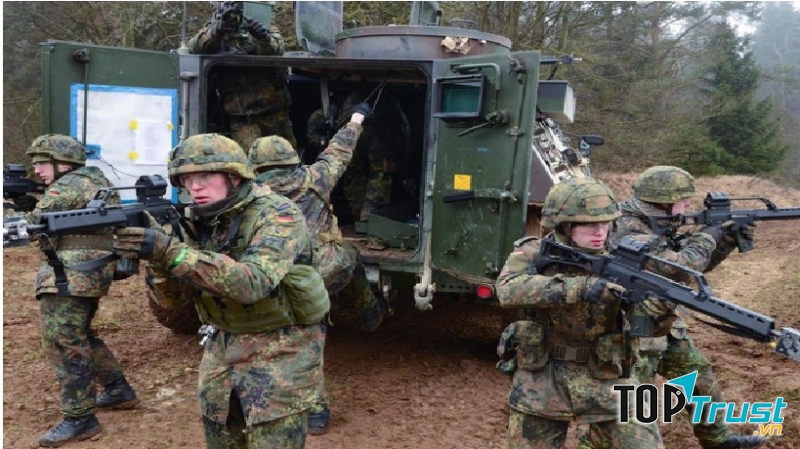 Quân phục ngụy trang của lục quân Đức